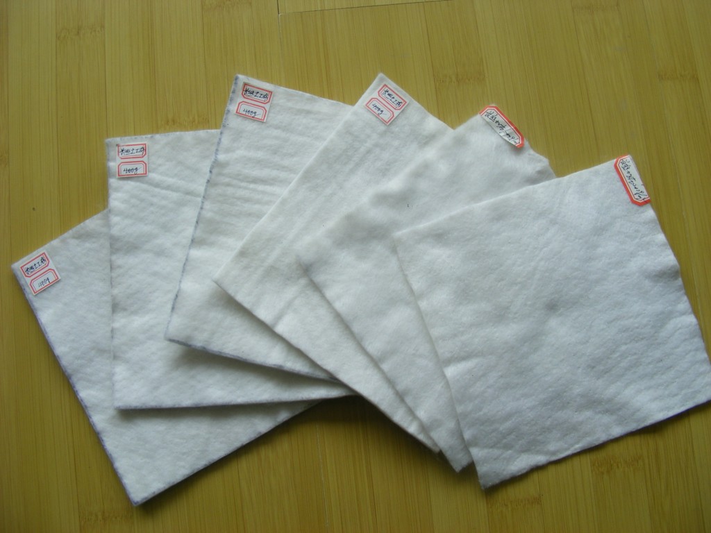 聚酯長(zhǎng)絲土工布